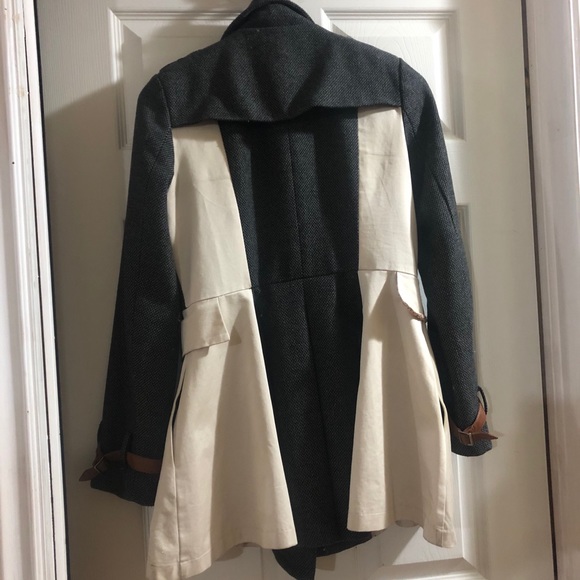 Xs women’s coat - Picture 2 of 2